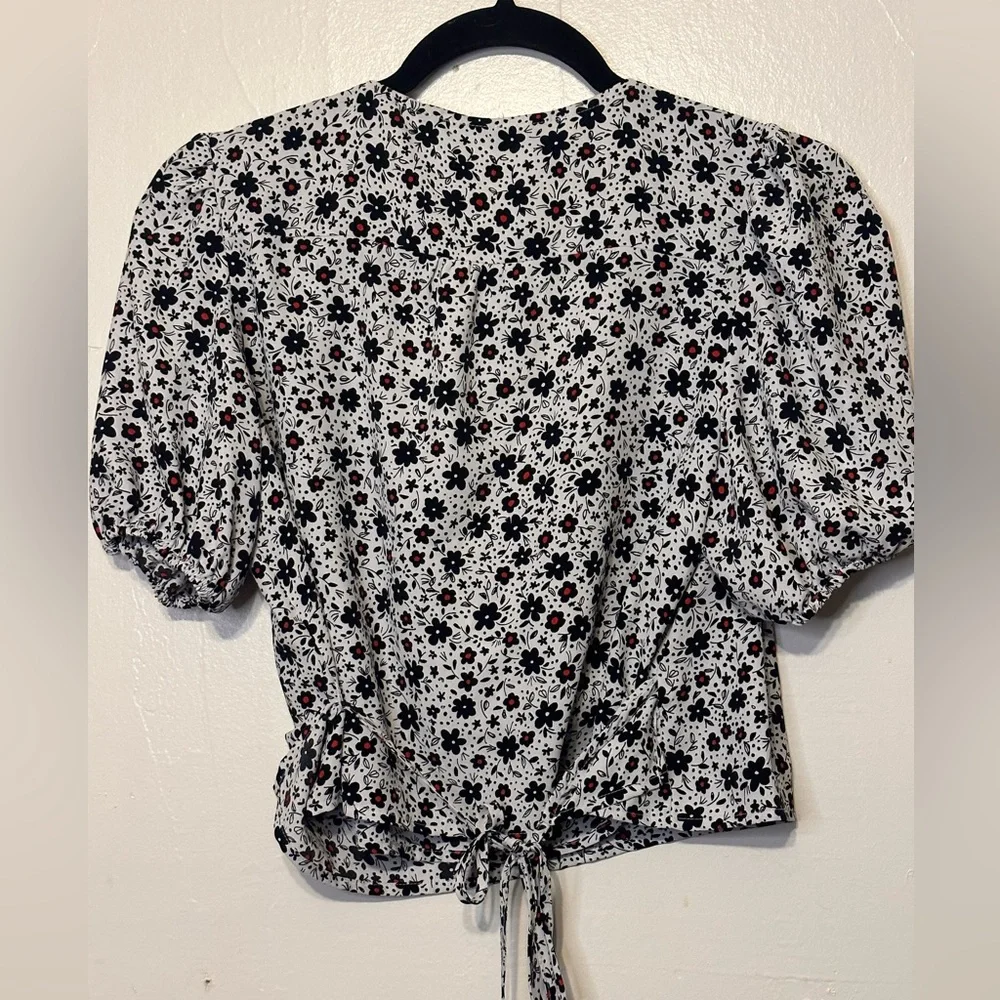 Zara Monochrome Floral Puff Sleeve Blouse